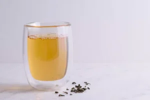 Green Tea: Benefits, Side Effects, and Preparations