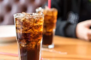 Diet Drinks May Increase Hunger, Study Suggests