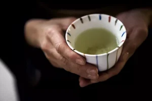 Green and Black Tea May Lower Blood Pressure, Study Finds