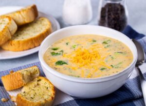 5 Soup-Eating Habits That Help With Weight Loss, Says Dietitian 3