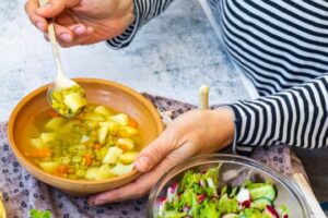 5 Soup-Eating Habits That Help With Weight Loss, Says Dietitian