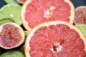 Grapefruit Nutrition Facts and Health Benefits 2