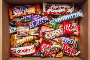 What Effects Does Consuming Snacks Late at Night Have on Your Sleep and Metabolism?