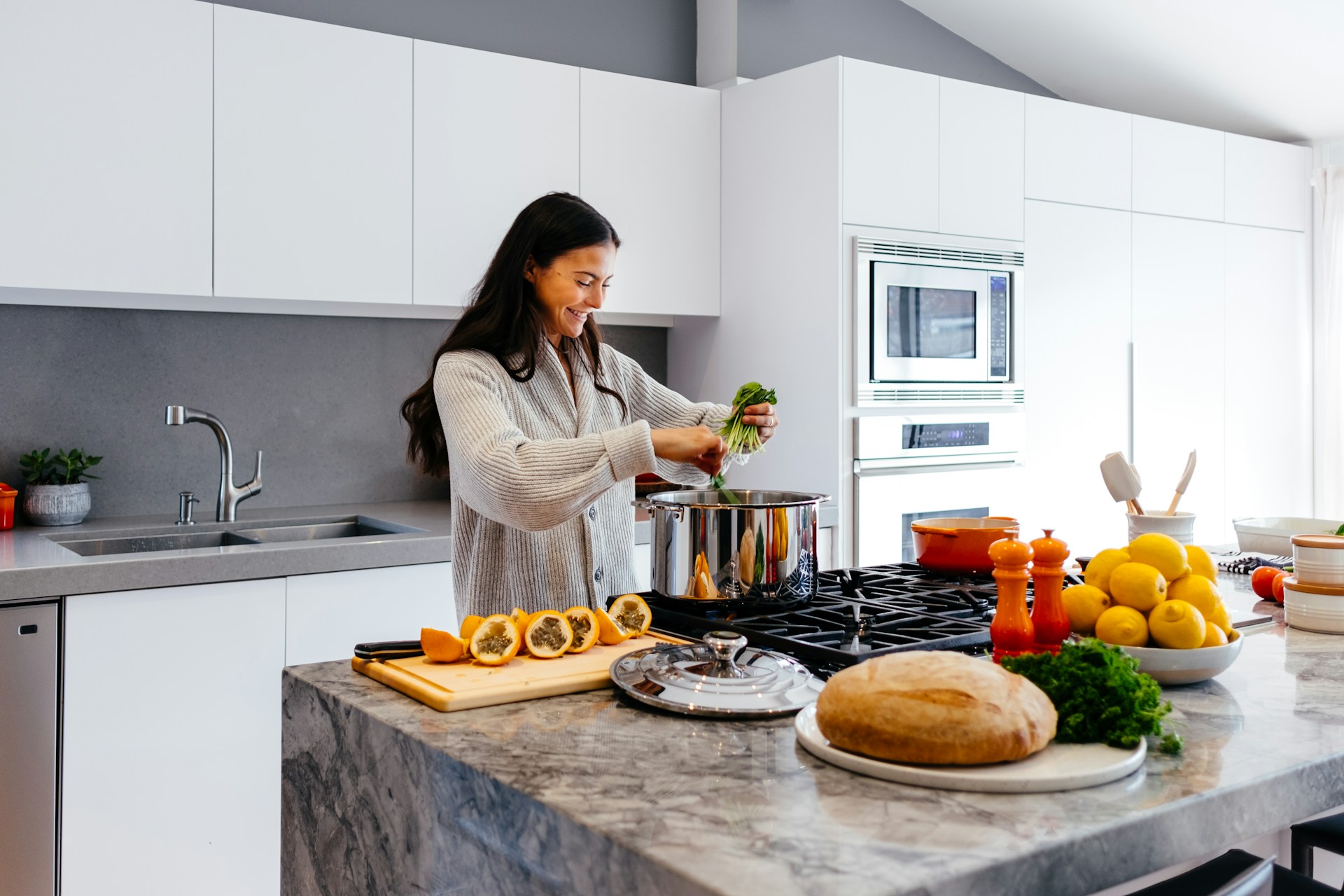 What You Need to Know to Eat More Healthily on a Budget